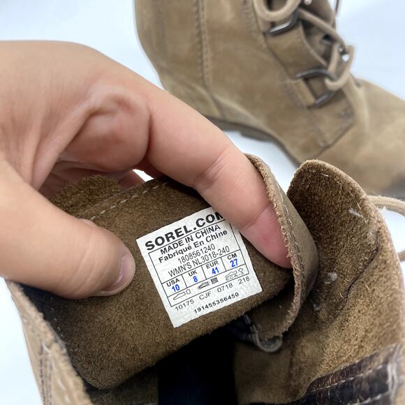 Sorel 10 brown Joan of Arctic Wedge boots - Picture 5 of 5